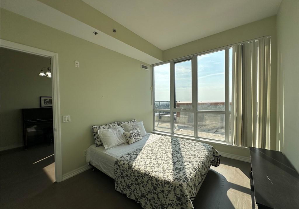 5001-corporate-drive-burlington-ontario-40855619
