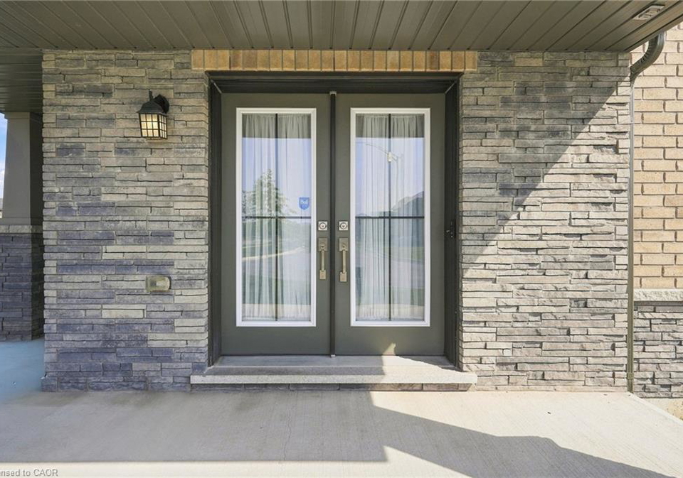 241-melody-lane-thorold-ontario-40855656