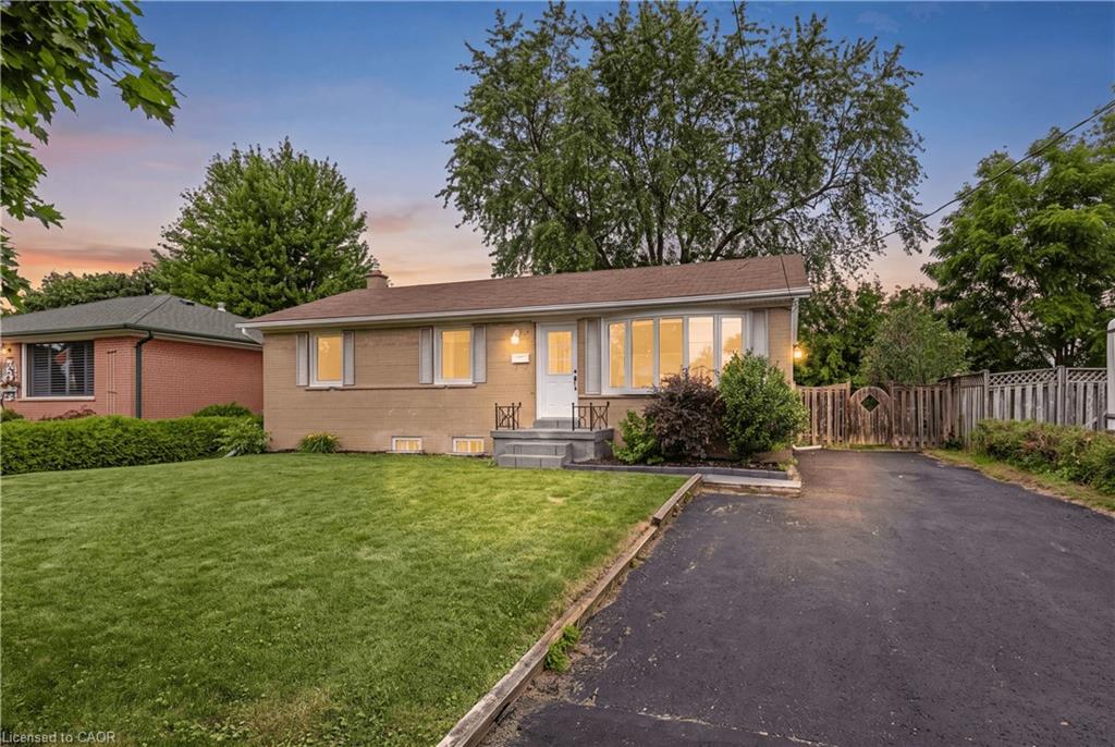 39-mcgilvray-crescent-georgetown-ontario-40855663