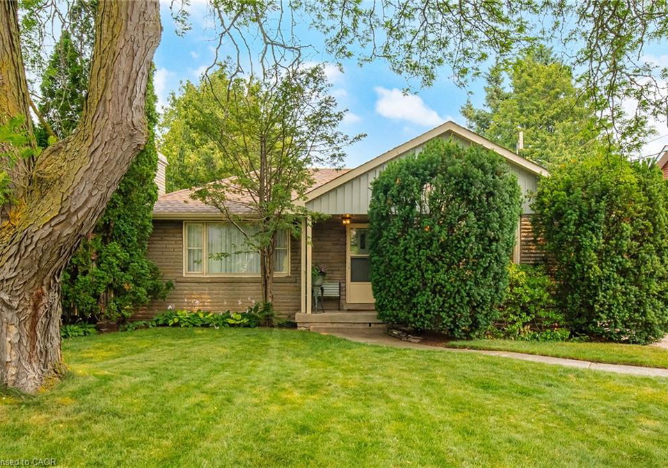 25-arch-road-mississauga-ontario-40855685