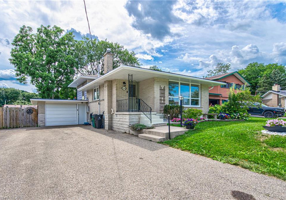 104-springbank-crescent-kitchener-ontario-40855692