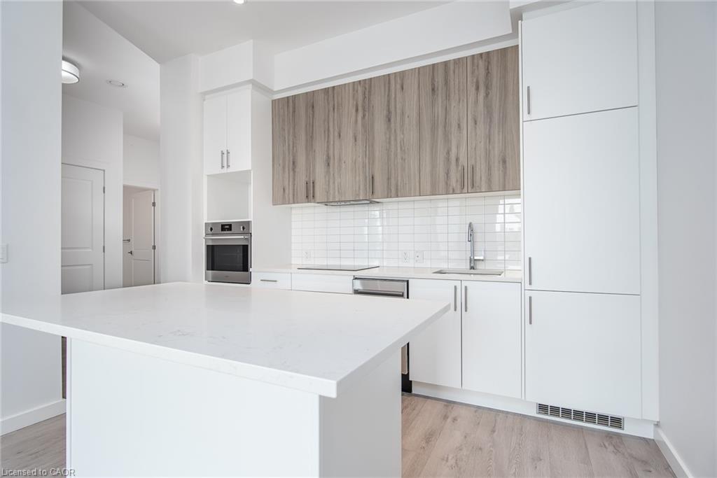 181-king-street-s-waterloo-ontario-40855701