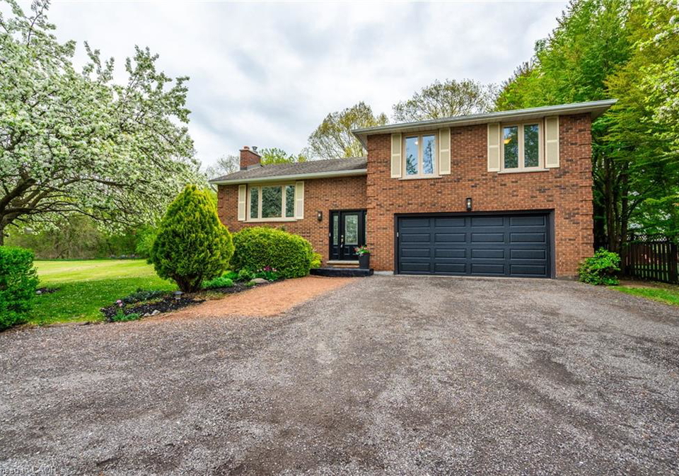 152-concession-7-road-e-millgrove-ontario-40855751