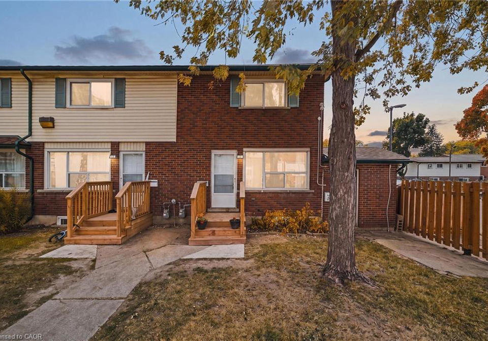 164-jansen-avenue-kitchener-ontario-40855759