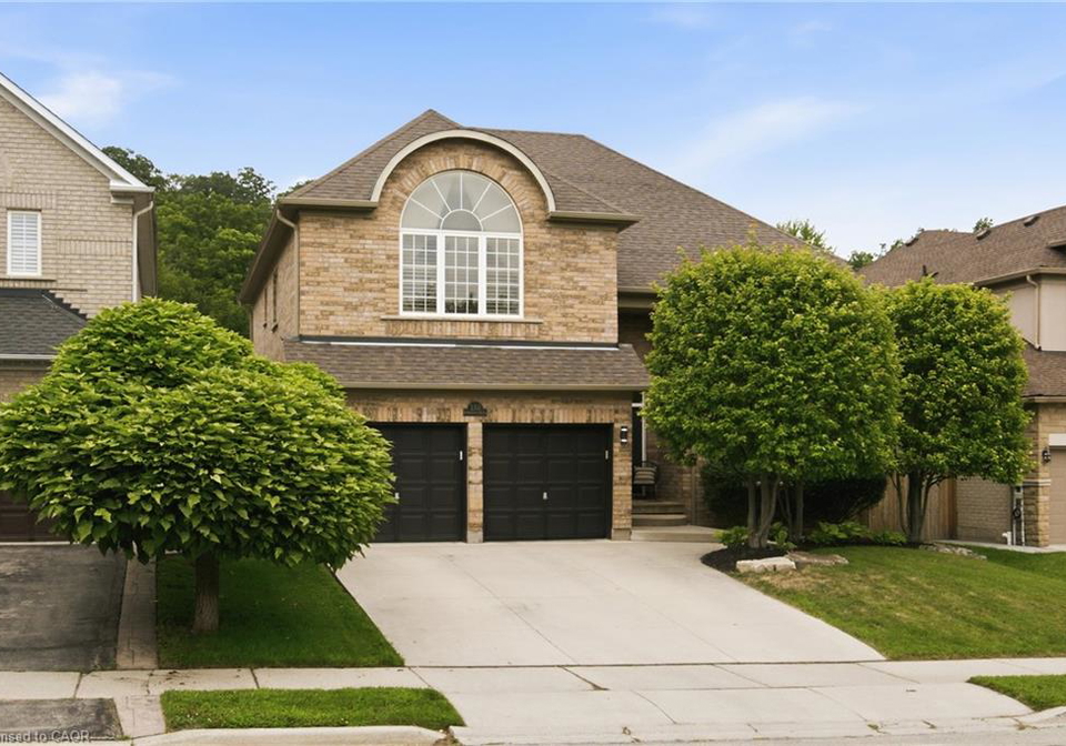 150-davidson-boulevard-dundas-ontario-40855765