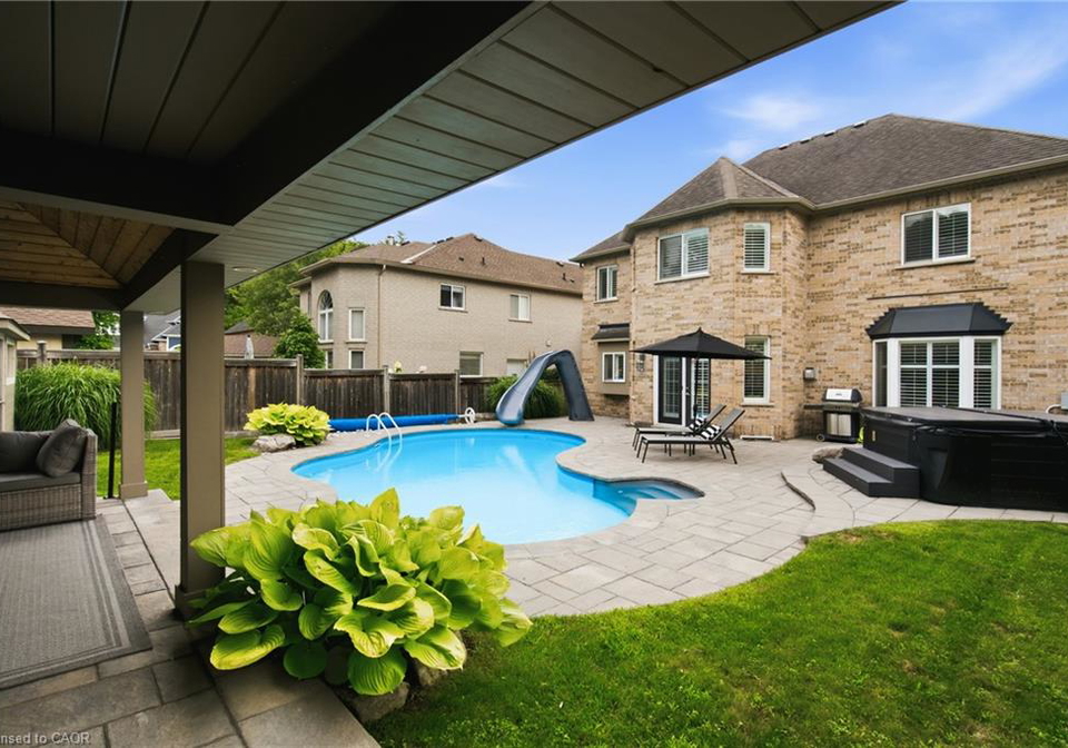 150-davidson-boulevard-dundas-ontario-40855765