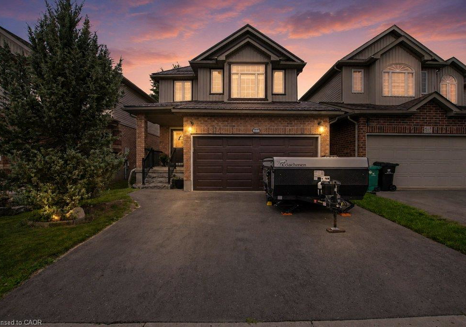 568-robert-ferrie-drive-kitchener-ontario-40855795