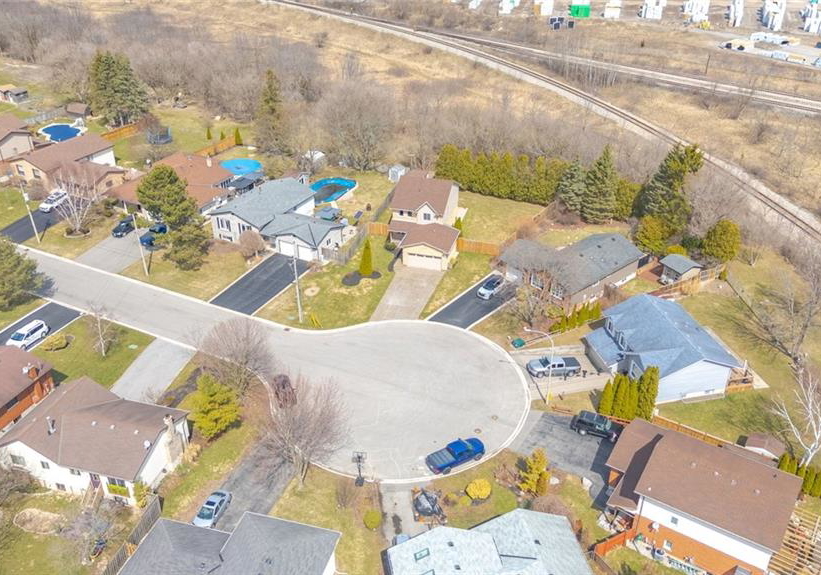 200-morrison-drive-caledonia-ontario-40855796