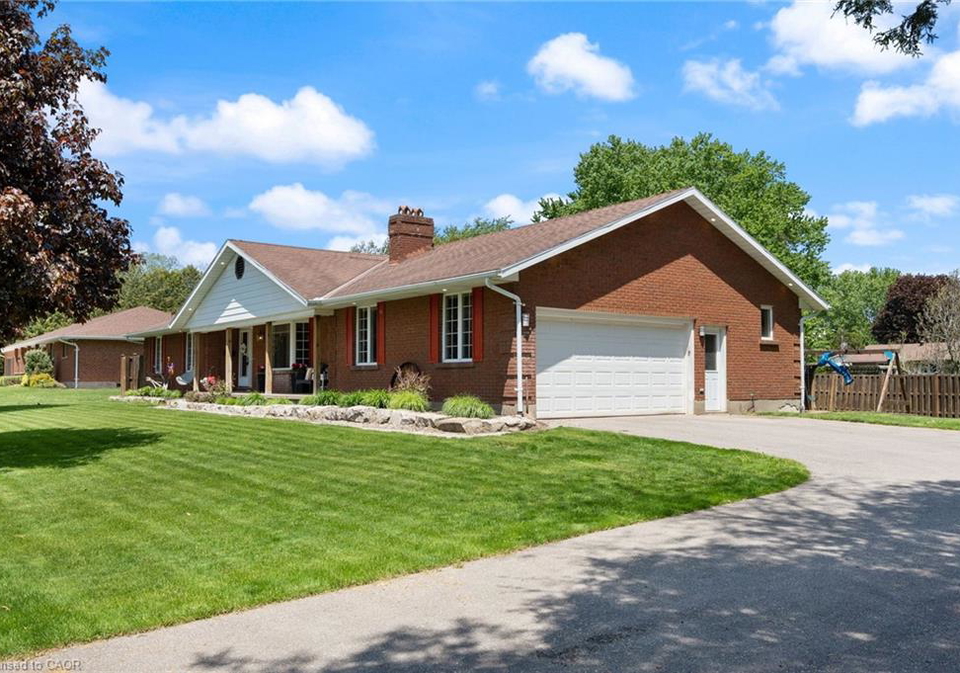 8-causyn-avenue-langton-ontario-40855797