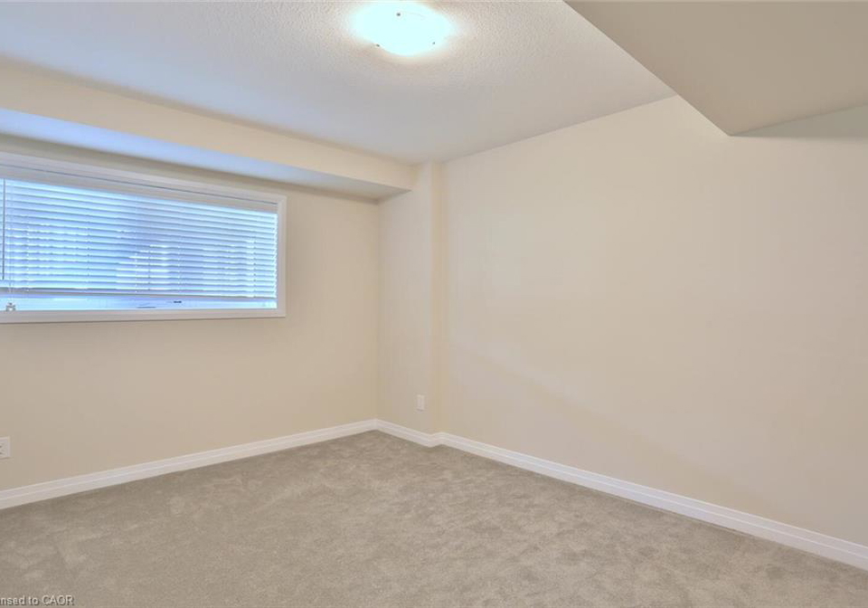 31-sportsman-hill-street-kitchener-ontario-40855806