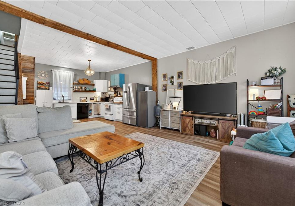 18-king-street-cayuga-ontario-40855821