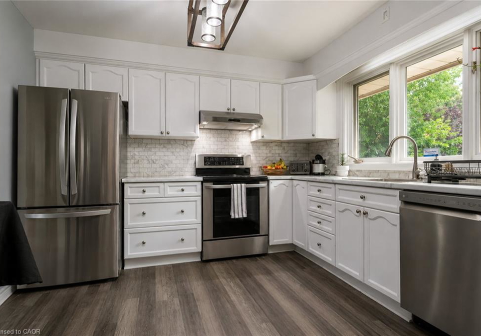 119-seneca-drive-ancaster-ontario-40855867