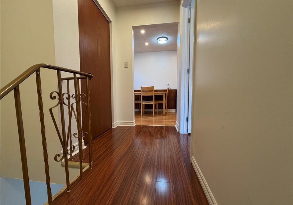 237-veronica-drive-kitchener-ontario-40855926