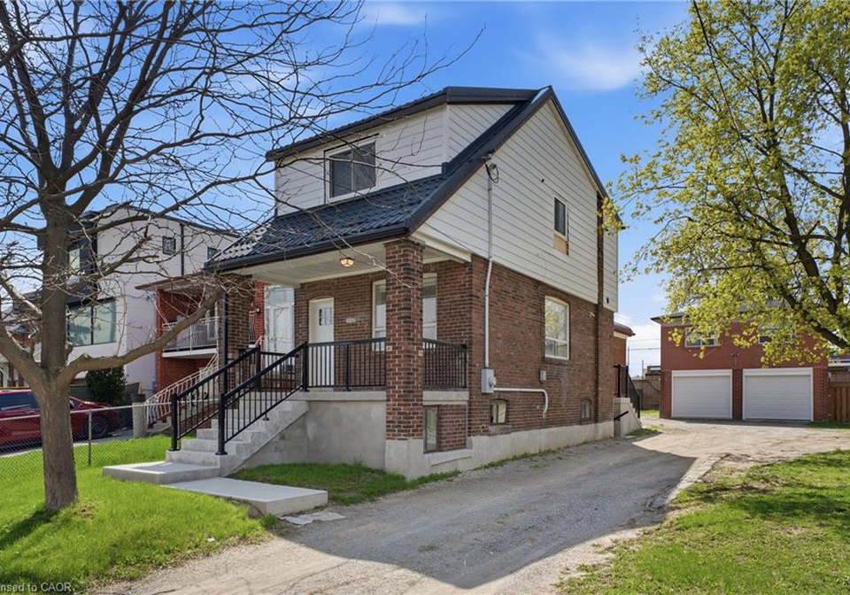 1049-glencairn-avenue-north-york-ontario-40855928