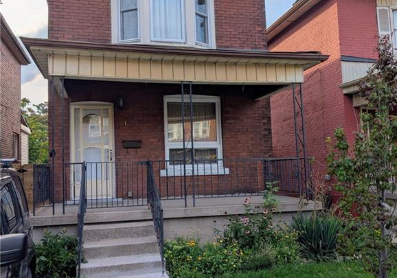 61-barnesdale-avenue-n-hamilton-ontario-40855933