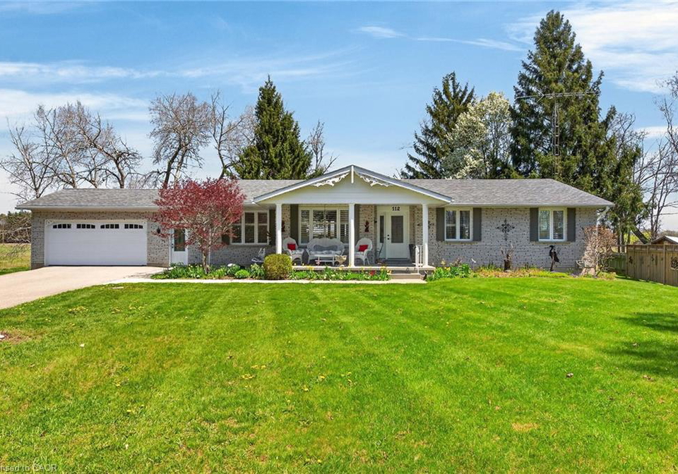 112-prospect-street-port-dover-ontario-40855939