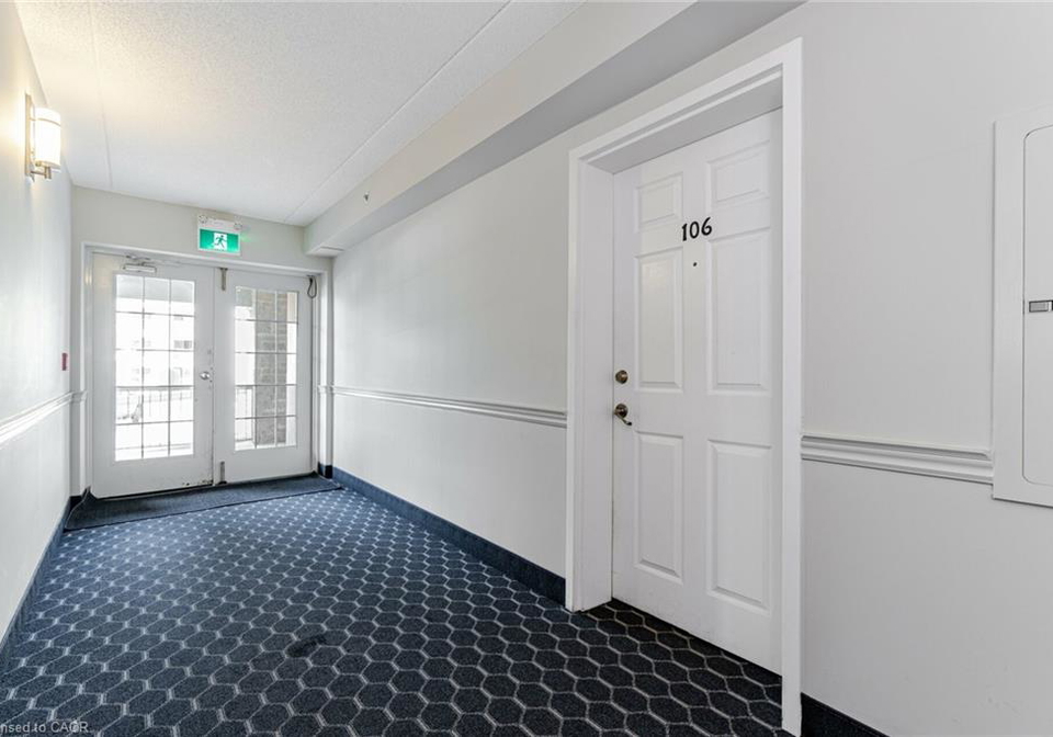 1820-walkers-line-burlington-ontario-40855940