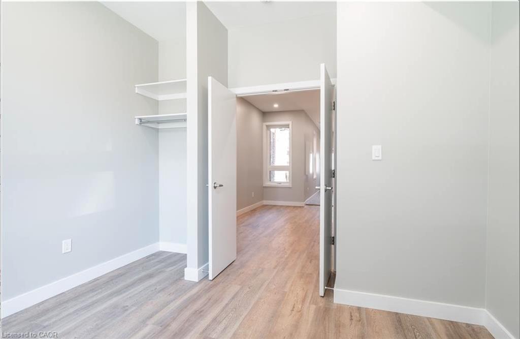 104-wellington-street-n-hamilton-ontario-40855958