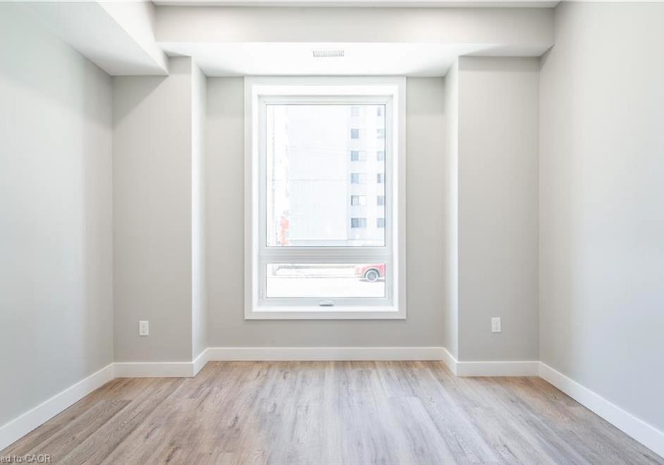 104-wellington-street-n-hamilton-ontario-40855958