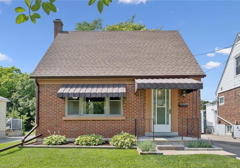 114-lorne-crescent-kitchener-ontario-40855962