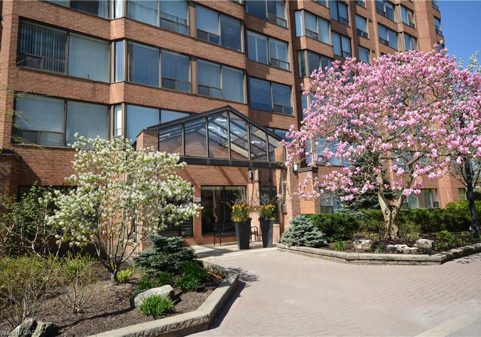 1270-maple-crossing-boulevard-e-burlington-ontario-40855992