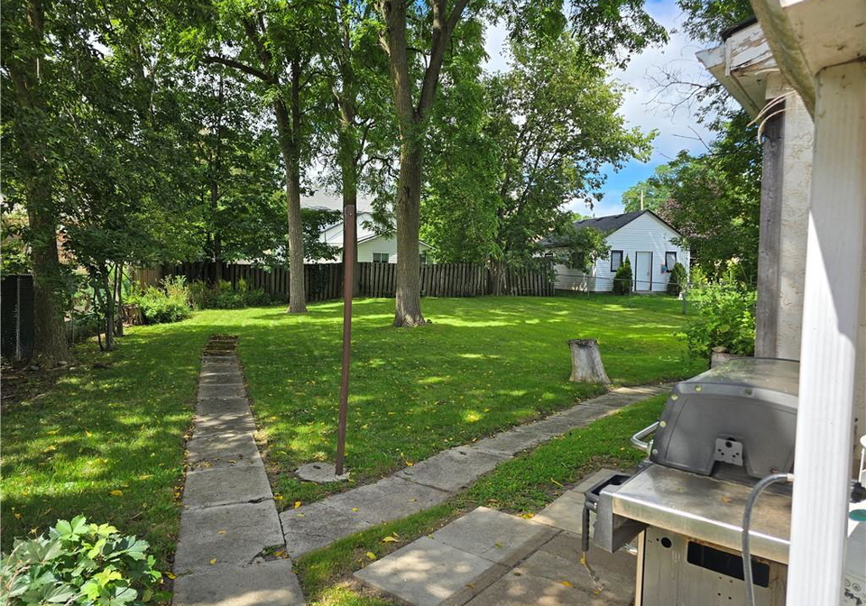 71-grand-river-street-s-paris-ontario-40855993