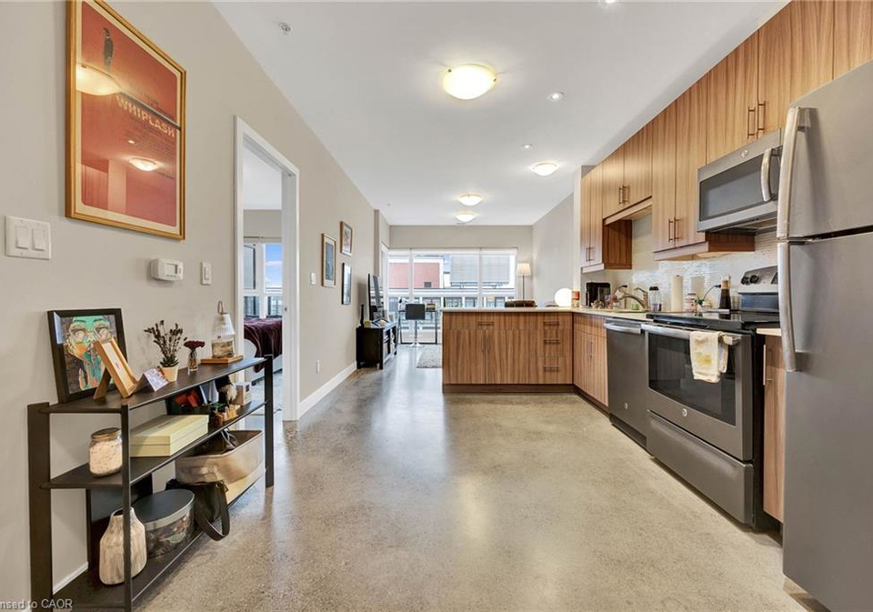 1-victoria-street-s-kitchener-ontario-40855996