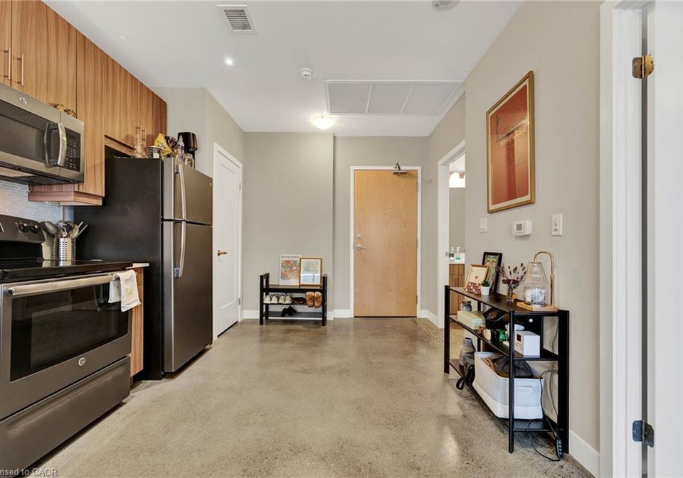 1-victoria-street-s-kitchener-ontario-40855996