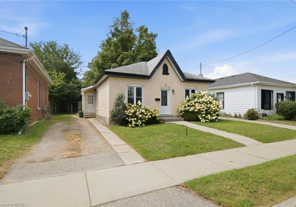 82-st-george-street-brantford-ontario-40856005