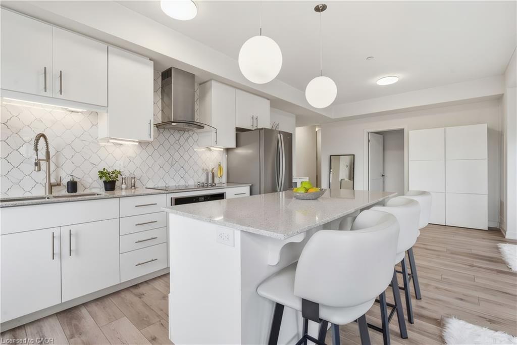 251-northfield-drive-e-waterloo-ontario-40856013