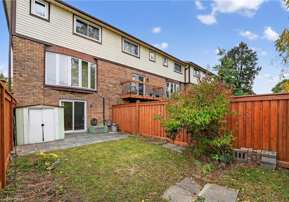 34-bow-valley-drive-hamilton-ontario-40856029