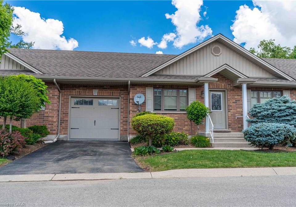 20-trinity-lane-waterford-ontario-40856045