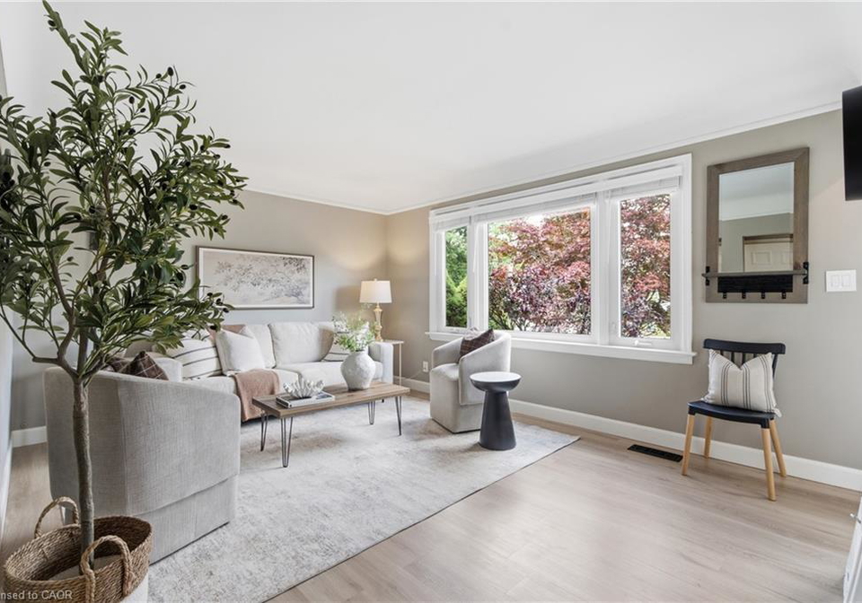 20-hillview-street-kitchener-ontario-40856066