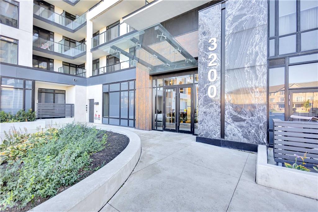 3200-william-coltson-avenue-oakville-ontario-40856070