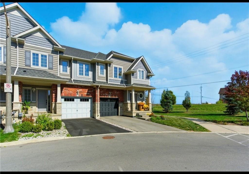 72-dunrobin-lane-grimsby-ontario-40856076