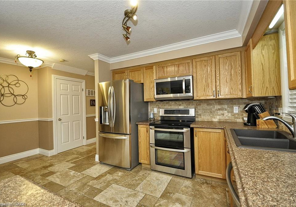 156-copper-leaf-street-kitchener-ontario-40856120