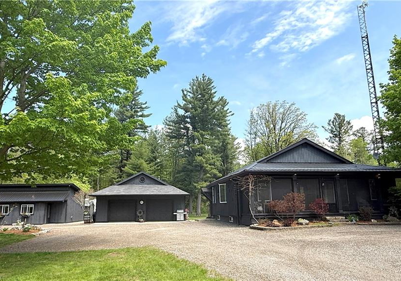 686577-highway-2-princeton-ontario-40856133