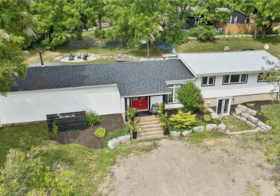 647-brant-waterloo-road-ayr-ontario-40856136