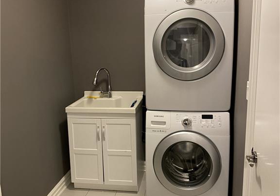 52-denvale-road-east-york-ontario-40856140