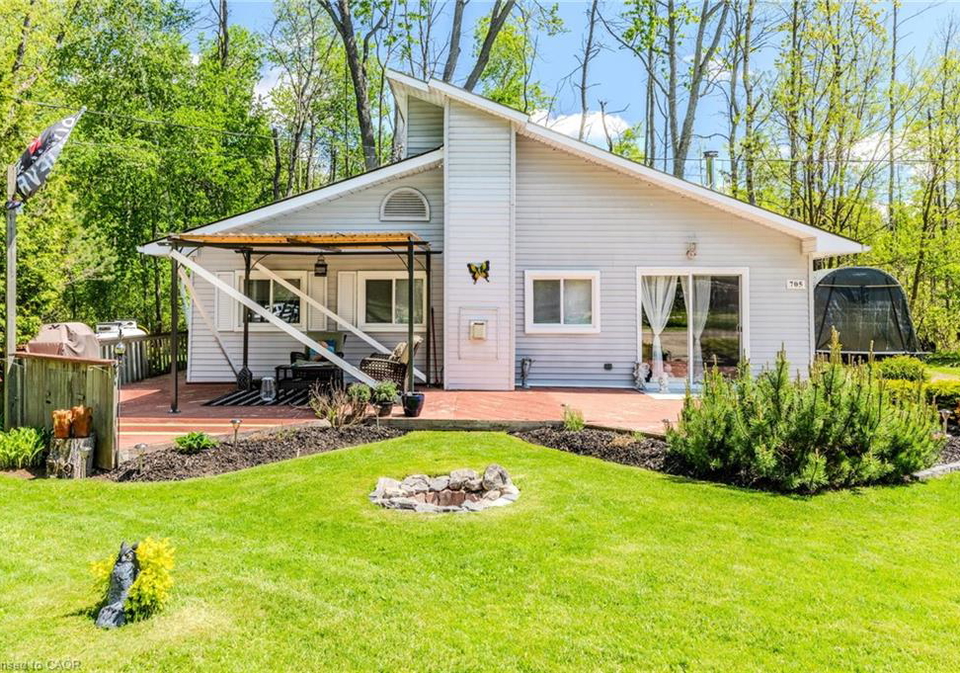 57-12th-conc-road-e-flamborough-ontario-40856155