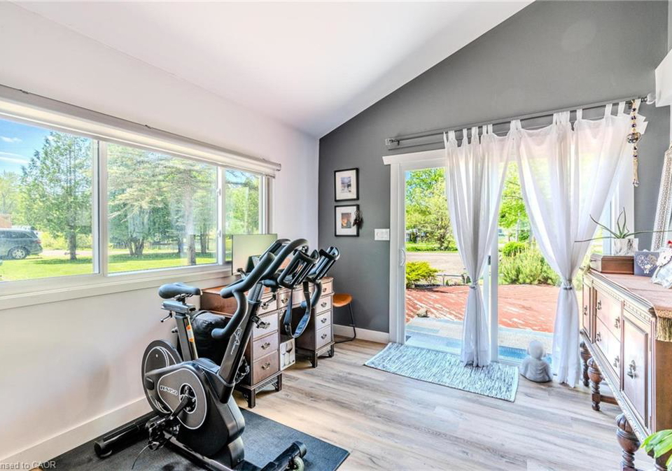 57-12th-conc-road-e-flamborough-ontario-40856155