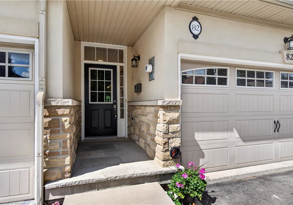 82-maplevale-drive-ancaster-ontario-40856179