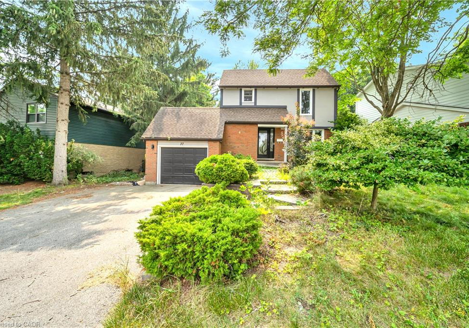 37-ferman-drive-guelph-ontario-40856180