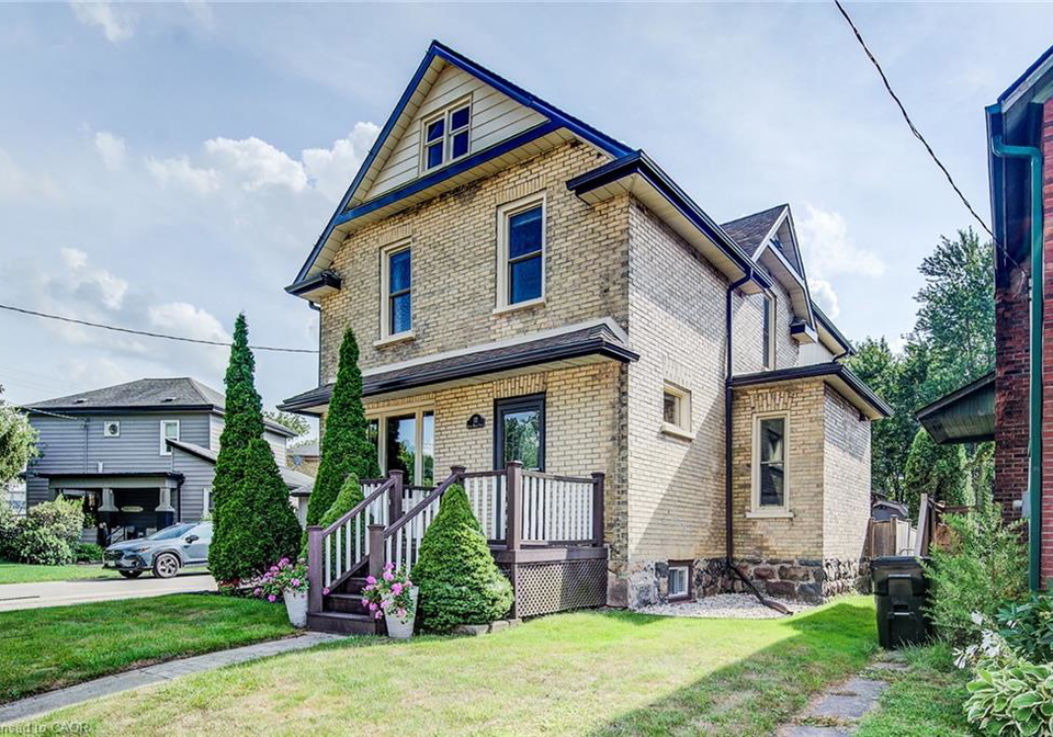 12-queen-mary-street-new-hamburg-ontario-40856189