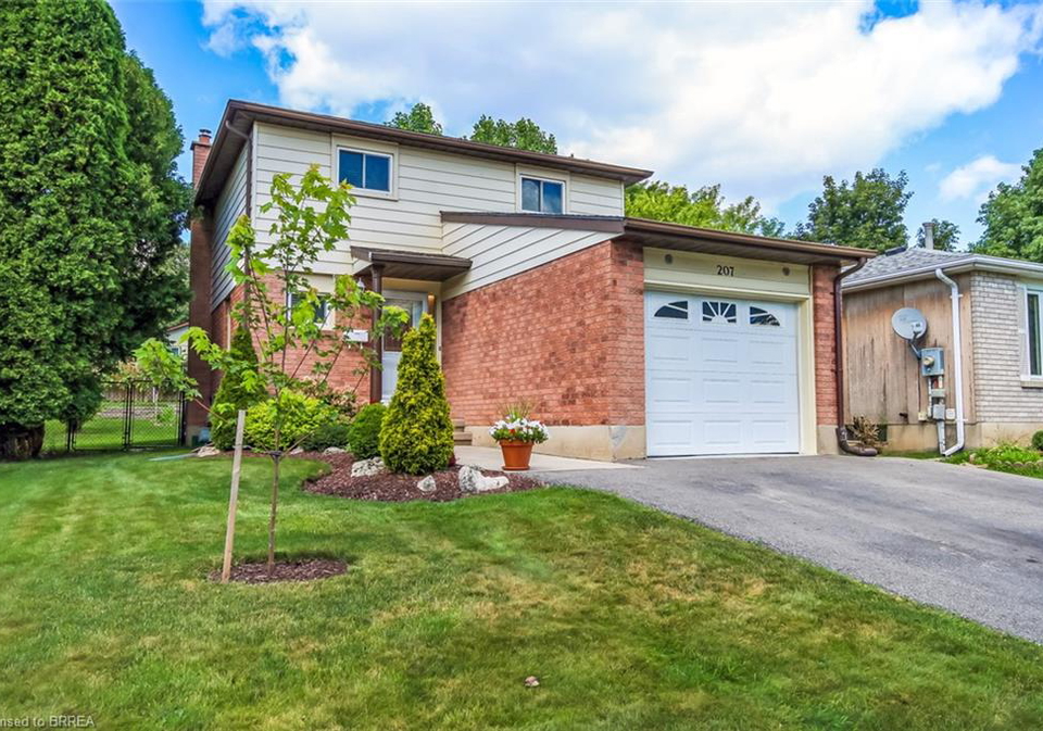 207-dunsdon-street-brantford-ontario-40856208