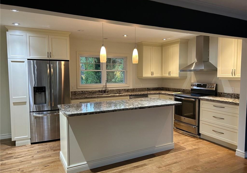 203-penn-drive-burlington-ontario-40856258