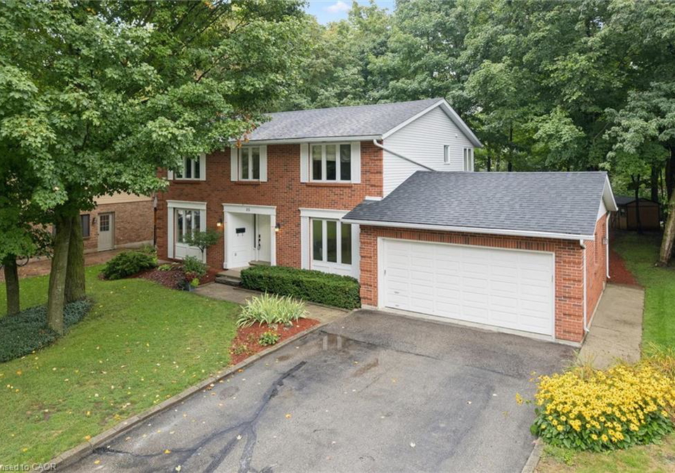 35-pintail-drive-elmira-ontario-40856266