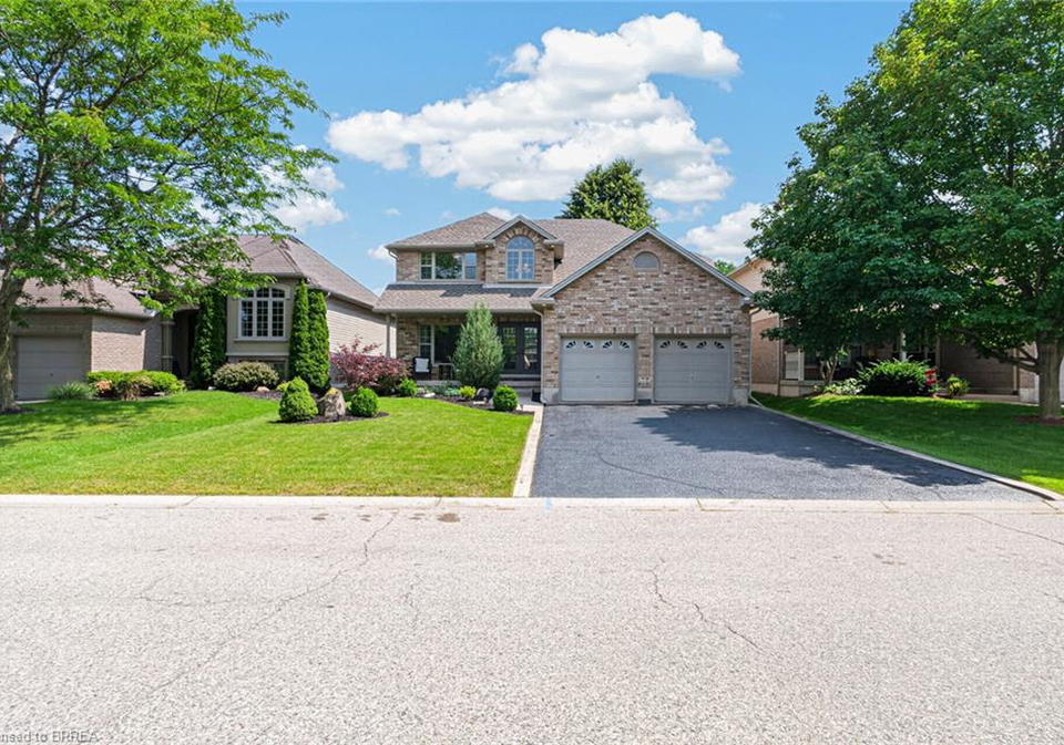 224-dundas-street-w-paris-ontario-40856271