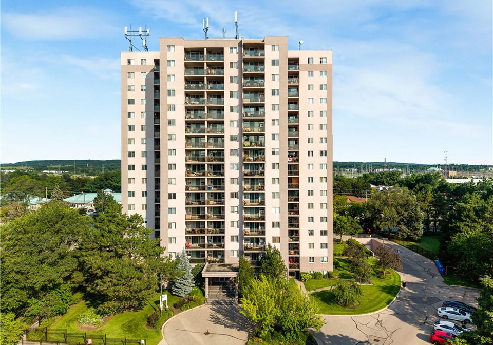 975-warwick-court-burlington-ontario-40856283