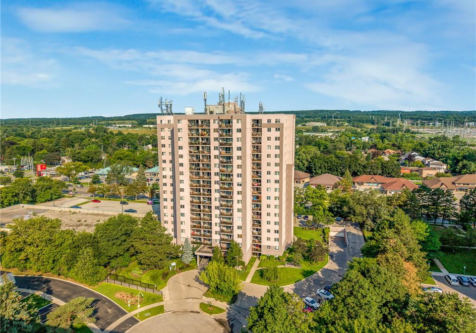 975-warwick-court-burlington-ontario-40856283